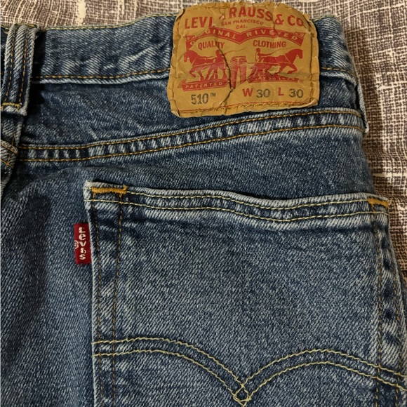 🤍 Custom Levi Jeans - Picture 9 of 15
